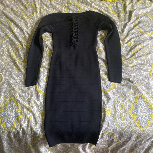 Guess black body con dress - Picture 5 of 7